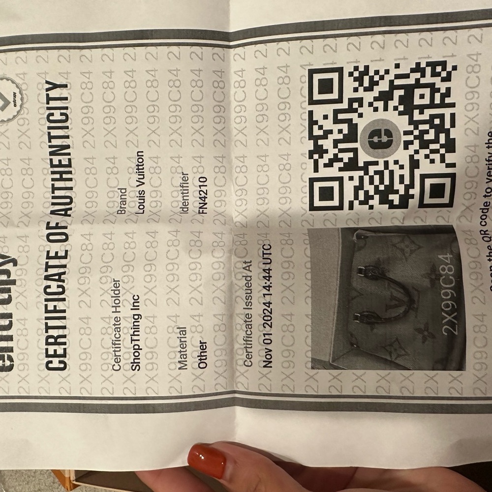 Louis Vuitton On the Go Tote Bag - Picture 8 of 9